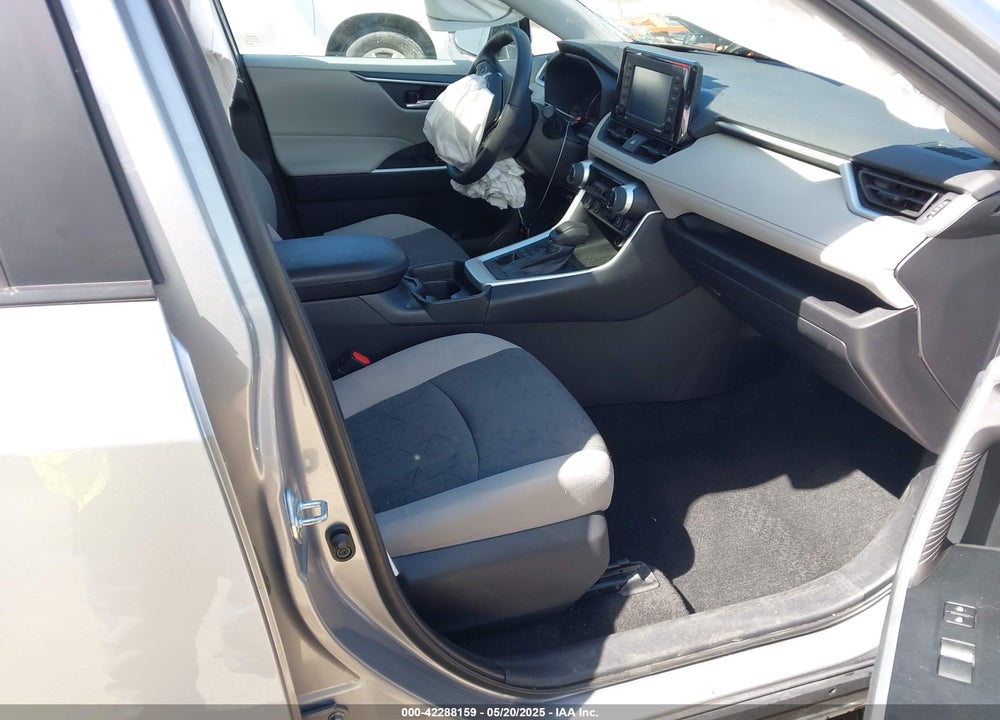2021 TOYOTA RAV4 VIN: 2T3P1RFV6MC153214
