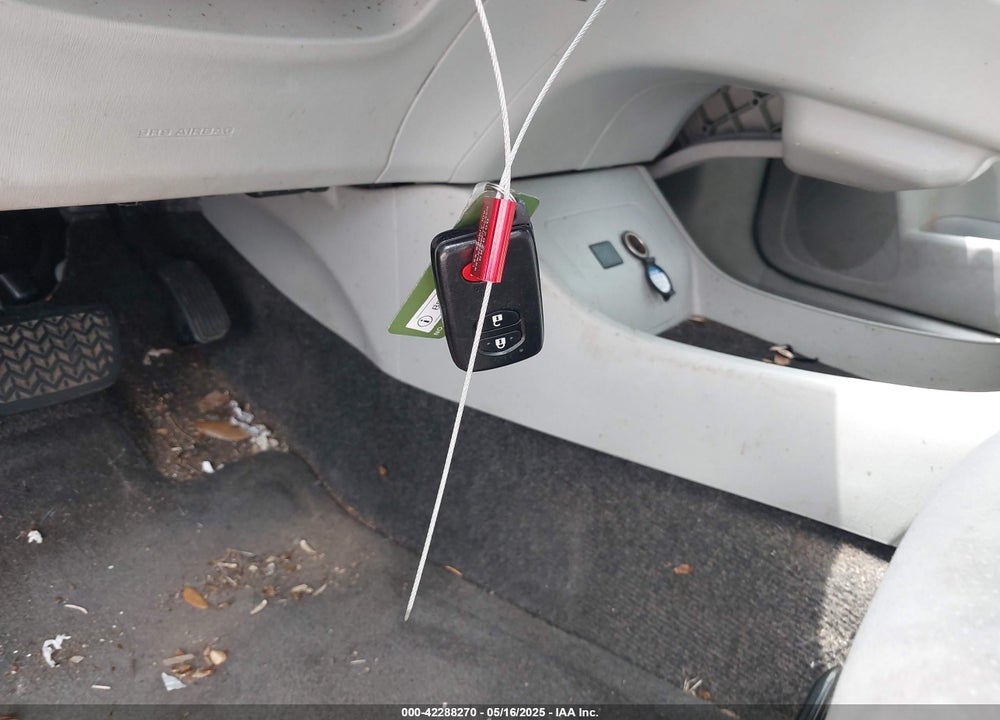 2013 TOYOTA PRIUS VIN: JTDKN3DU6D1675683