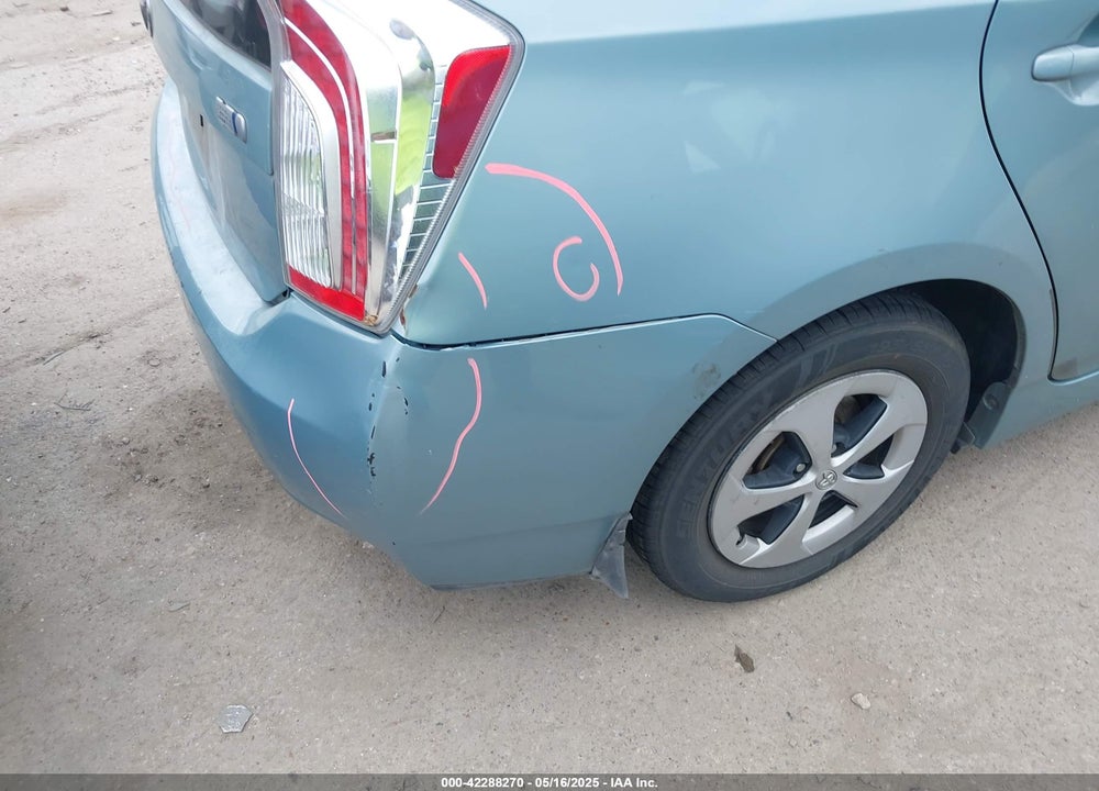 2013 TOYOTA PRIUS VIN: JTDKN3DU6D1675683