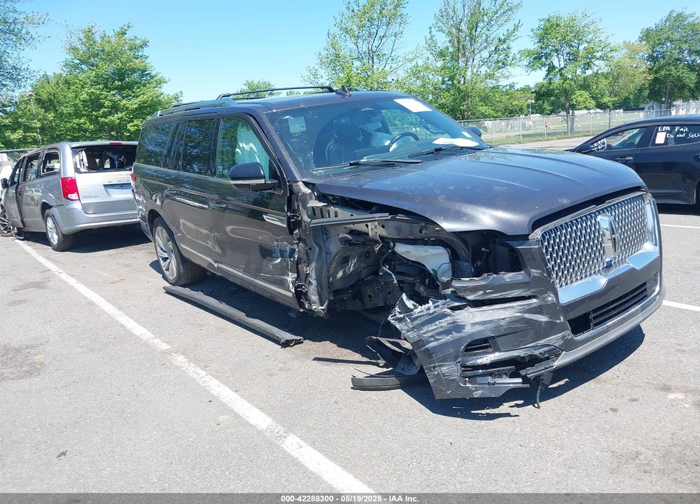 2023 LINCOLN NAVIGATOR RESERVE L VIN: 5LMJJ3LG9PEL01903