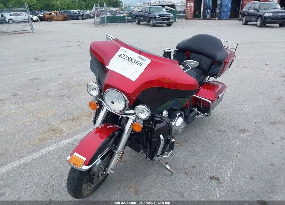 2012 HARLEY-DAVIDSON FLHTK ELECTRA GLIDE ULTRA LTD VIN: 1HD1KEM18CB667579