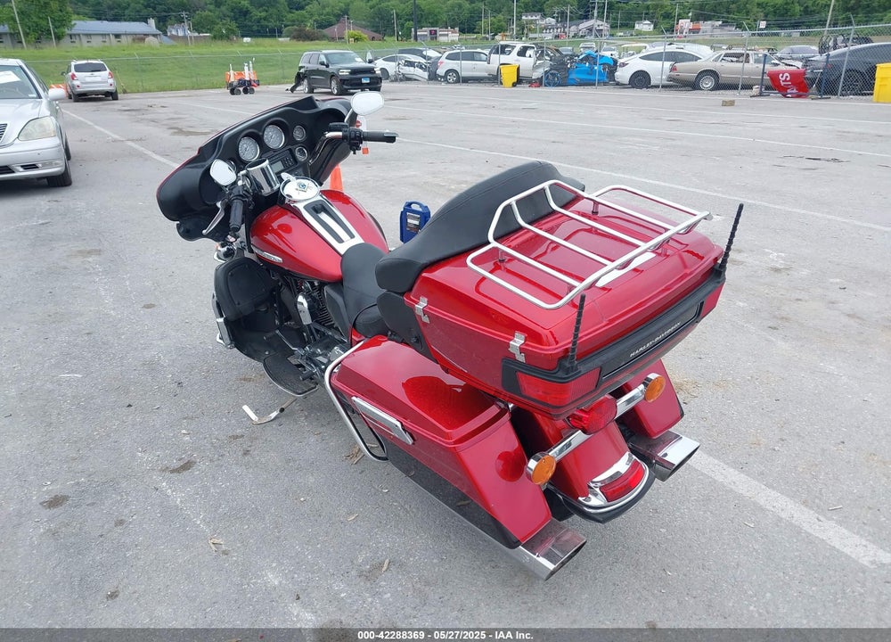 2012 HARLEY-DAVIDSON FLHTK ELECTRA GLIDE ULTRA LTD VIN: 1HD1KEM18CB667579