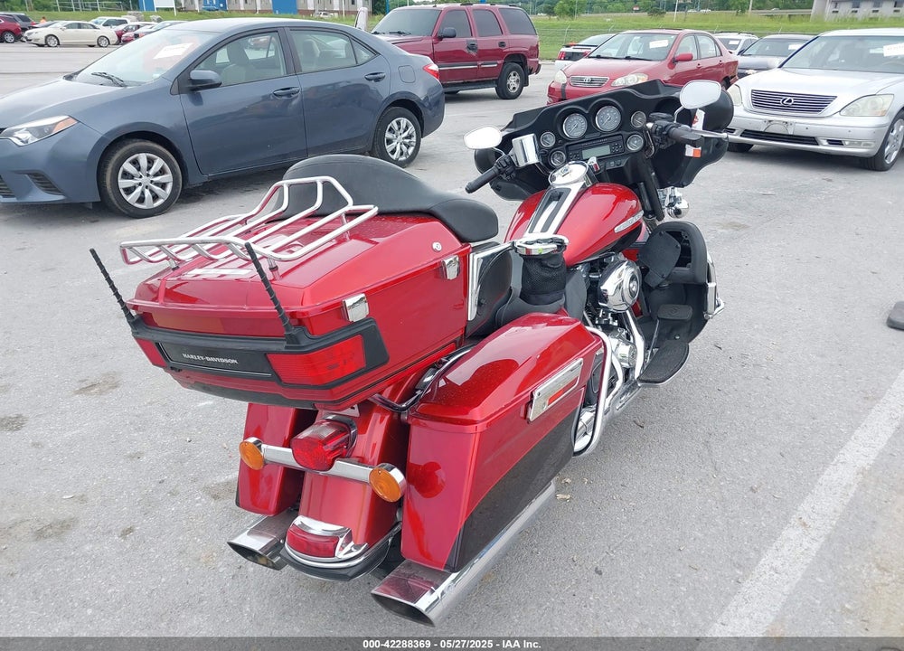 2012 HARLEY-DAVIDSON FLHTK ELECTRA GLIDE ULTRA LTD VIN: 1HD1KEM18CB667579