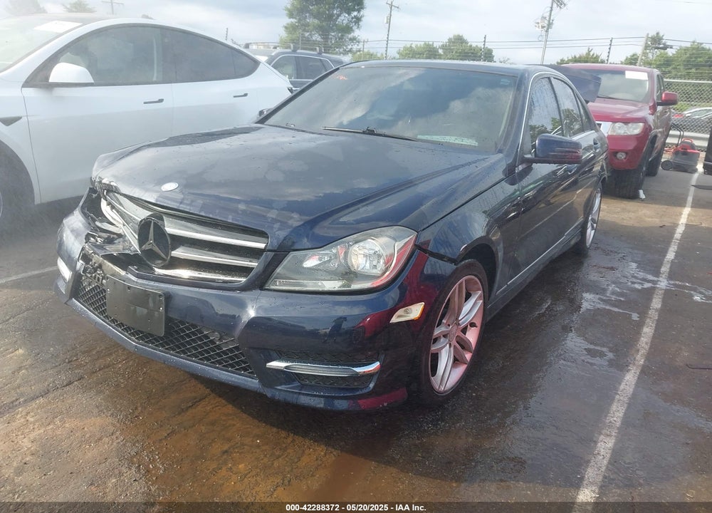 2014 MERCEDES-BENZ C CLASS VIN: WDDGF8AB8EA963828