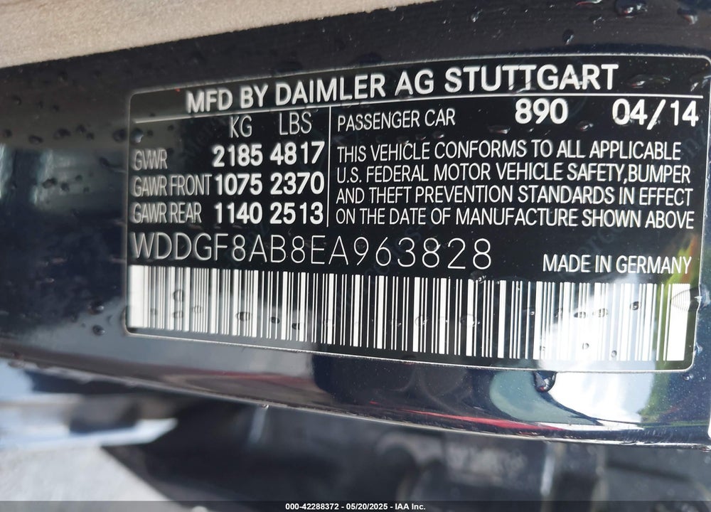 2014 MERCEDES-BENZ C CLASS VIN: WDDGF8AB8EA963828