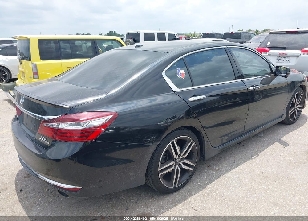 2016 HONDA ACCORD TOURING VIN: 1HGCR3F94GA004410
