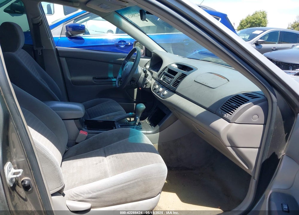2005 TOYOTA CAMRY LE VIN: 4T1BE32K95U556765