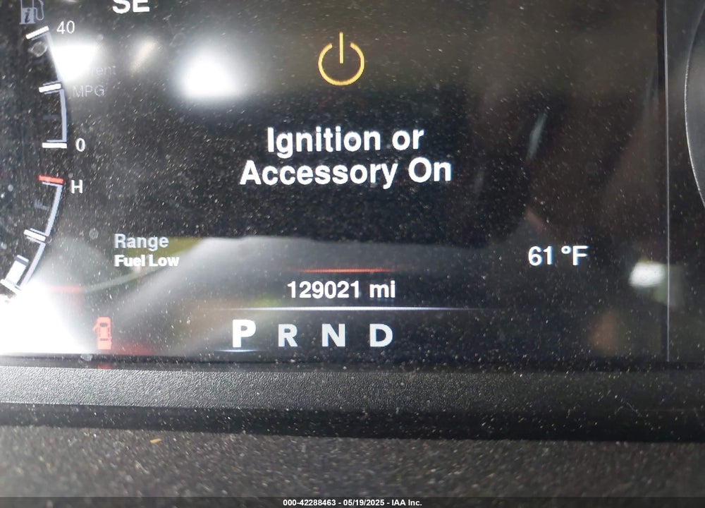 2016 RAM 1500 VIN: 1C6RR7NM0GS345987