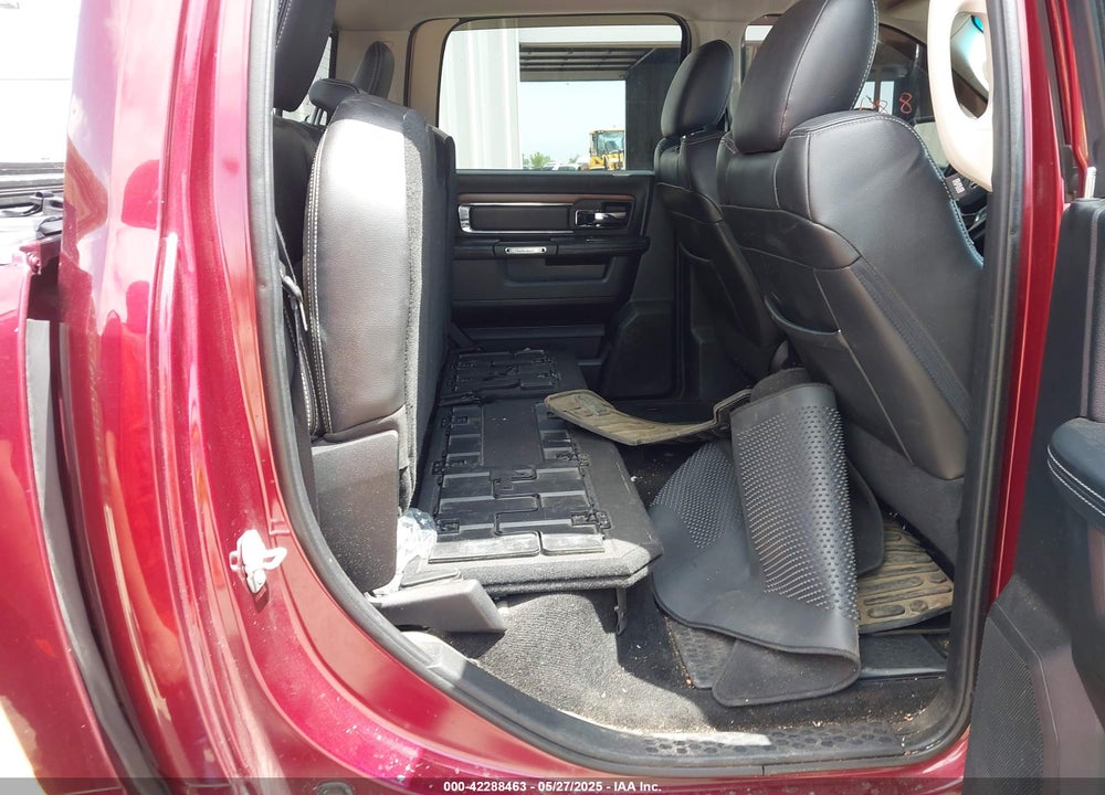2016 RAM 1500 VIN: 1C6RR7NM0GS345987