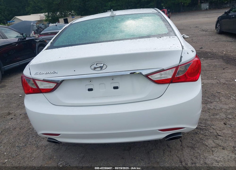 2011 HYUNDAI SONATA SE VIN: 5NPEC4ACXBH036569