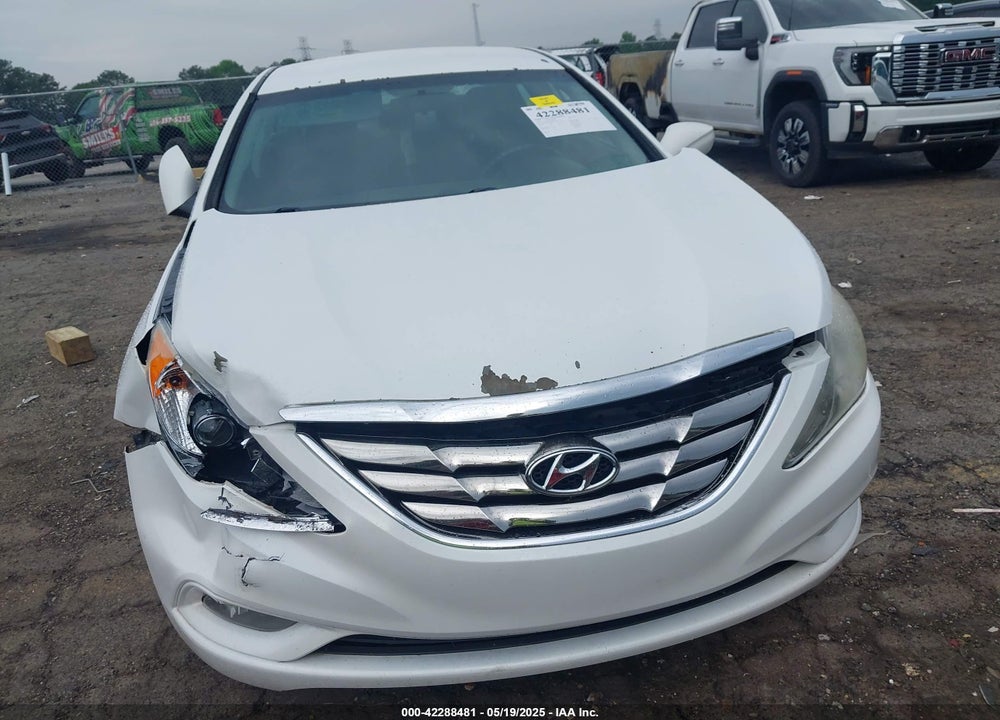 2011 HYUNDAI SONATA SE VIN: 5NPEC4ACXBH036569