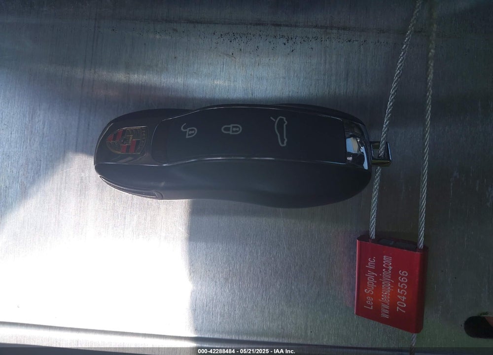 2014 PORSCHE PANAMERA E-HYBRID VIN: WP0AD2A78EL044673