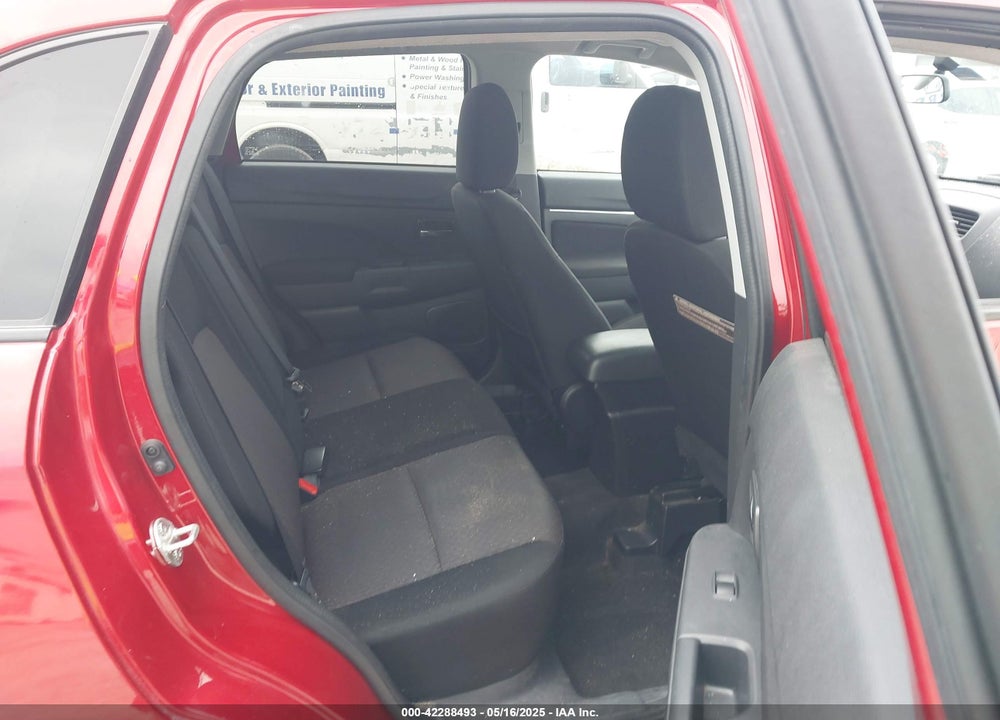 2017 MITSUBISHI OUTLANDER SPORT VIN: JA4AP3AU4HZ064711