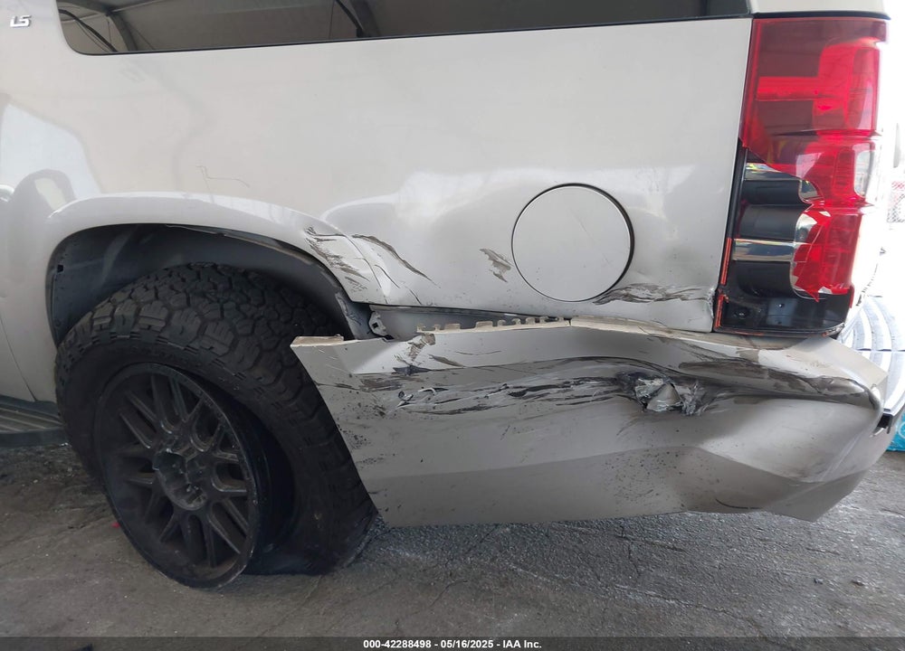 2007 CHEVROLET SUBURBAN 1500 VIN: 1GNFK163X7J199839