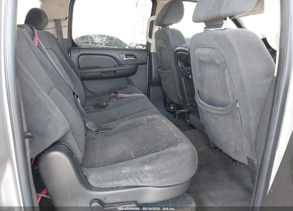 2007 CHEVROLET SUBURBAN 1500 VIN: 1GNFK163X7J199839