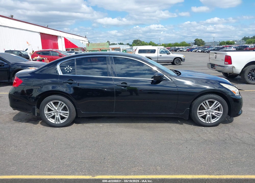 2013 INFINITI G37X VIN: JN1CV6AR4DM758567