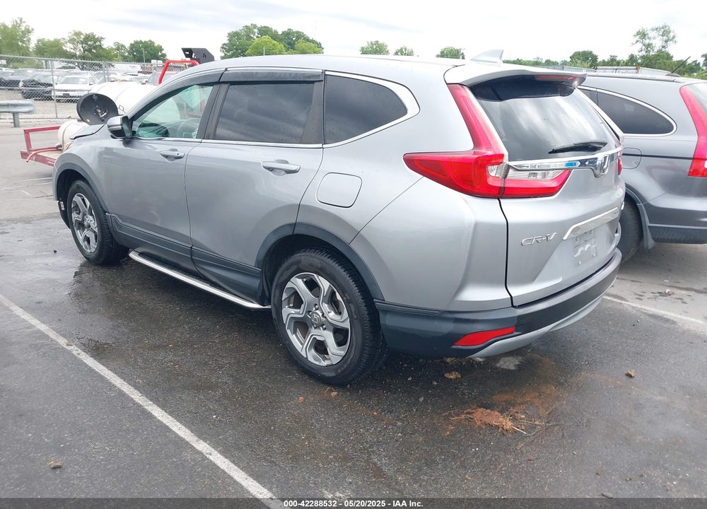 2018 HONDA CR-V VIN: 2HKRW2H57JH686236