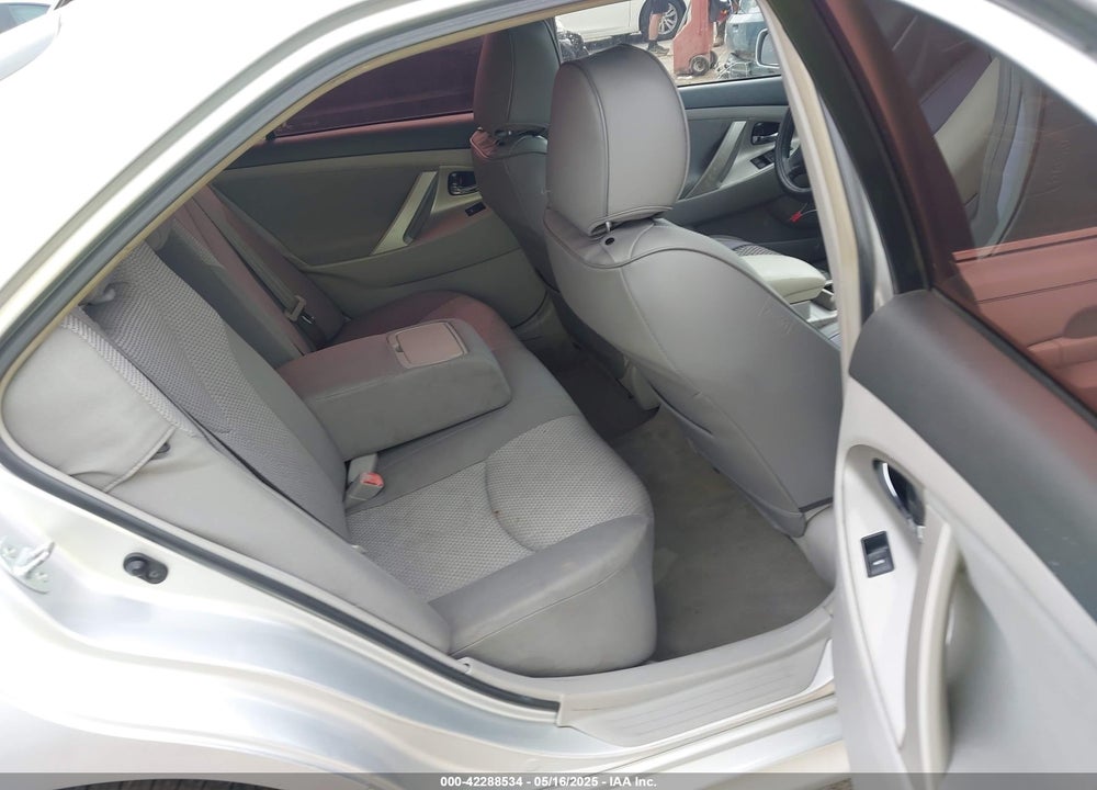 2011 TOYOTA CAMRY VIN: 4T1BF3EK9BU748210