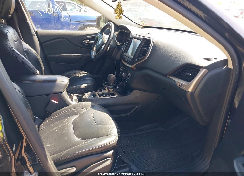 2016 JEEP CHEROKEE VIN: 1C4PJMDB7GW318803