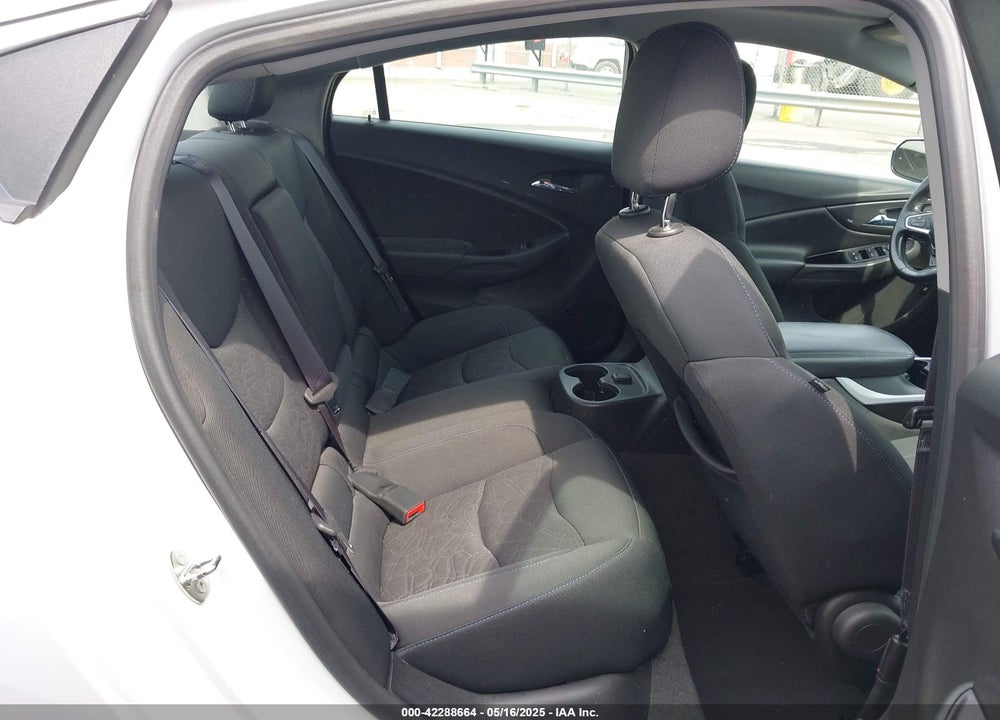2017 CHEVROLET VOLT VIN: 1G1RC6S54HU107530