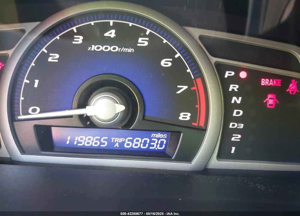 2010 HONDA CIVIC LX VIN: 2HGFG1B64AH523775