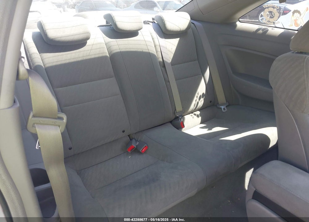 2010 HONDA CIVIC LX VIN: 2HGFG1B64AH523775