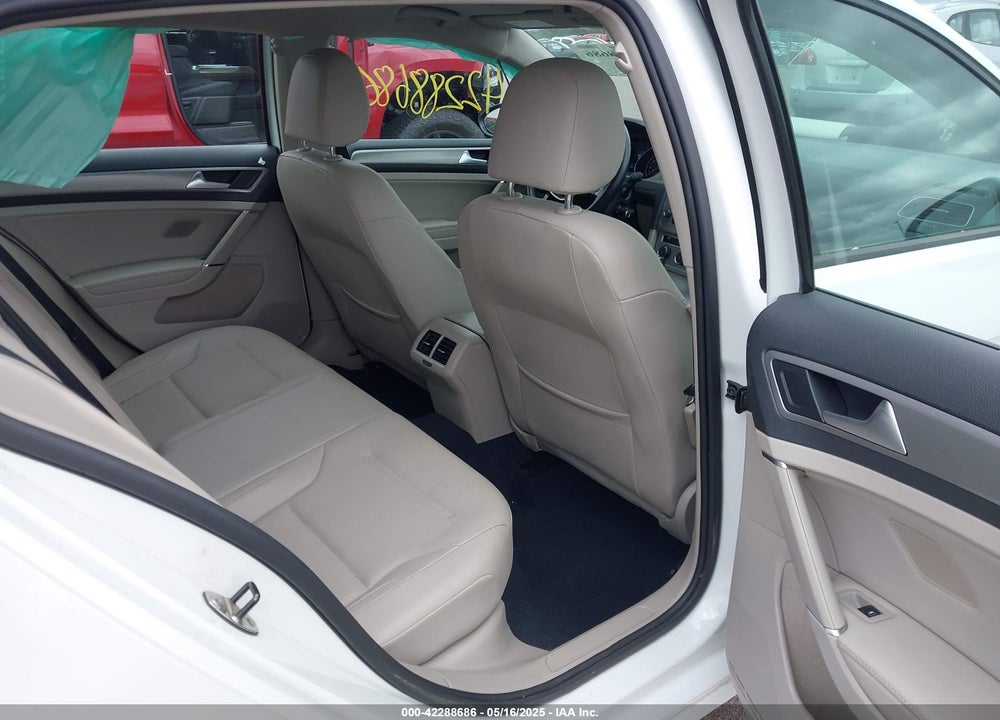 2015 VOLKSWAGEN GOLF TSI S 4-DOOR VIN: 3VW217AU2FM032970