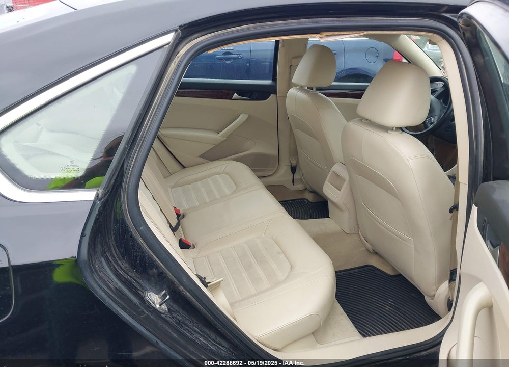 2012 VOLKSWAGEN PASSAT VIN: 1VWCN7A36CC065757