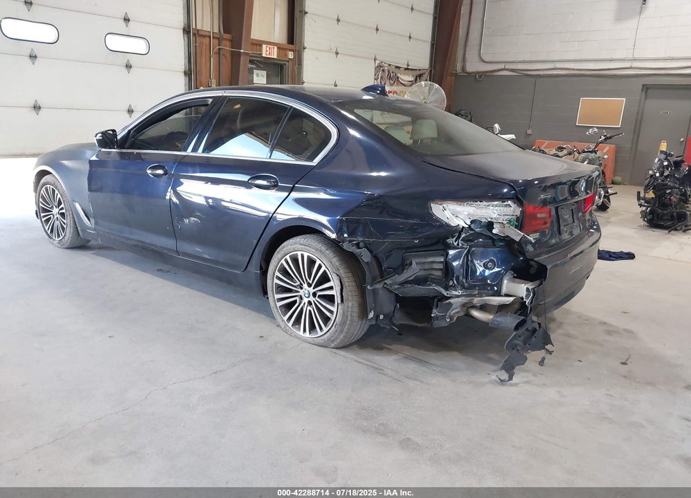 2018 BMW 5 SERIES VIN: WBAJA7C54JWC75211