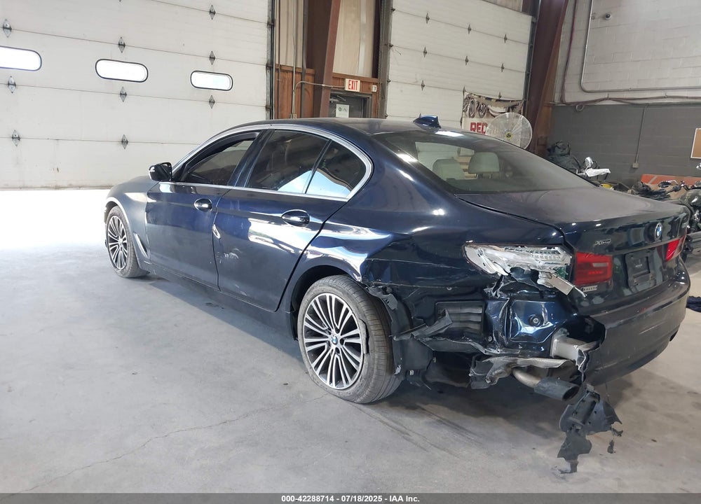 2018 BMW 5 SERIES VIN: WBAJA7C54JWC75211