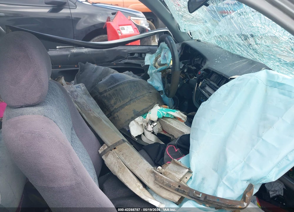 1998 HONDA CIVIC VIN: 1HGEJ8244WL035537