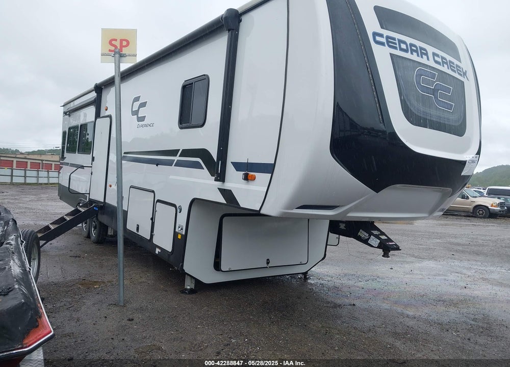2023 FOREST RIV CEDAR CREE VIN: 4X4FCRK27PS232088