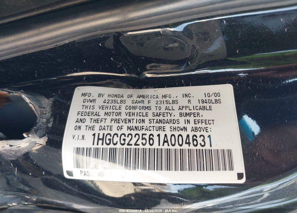 2001 HONDA ACCORD 3.0 EX VIN: 1HGCG22561A004631
