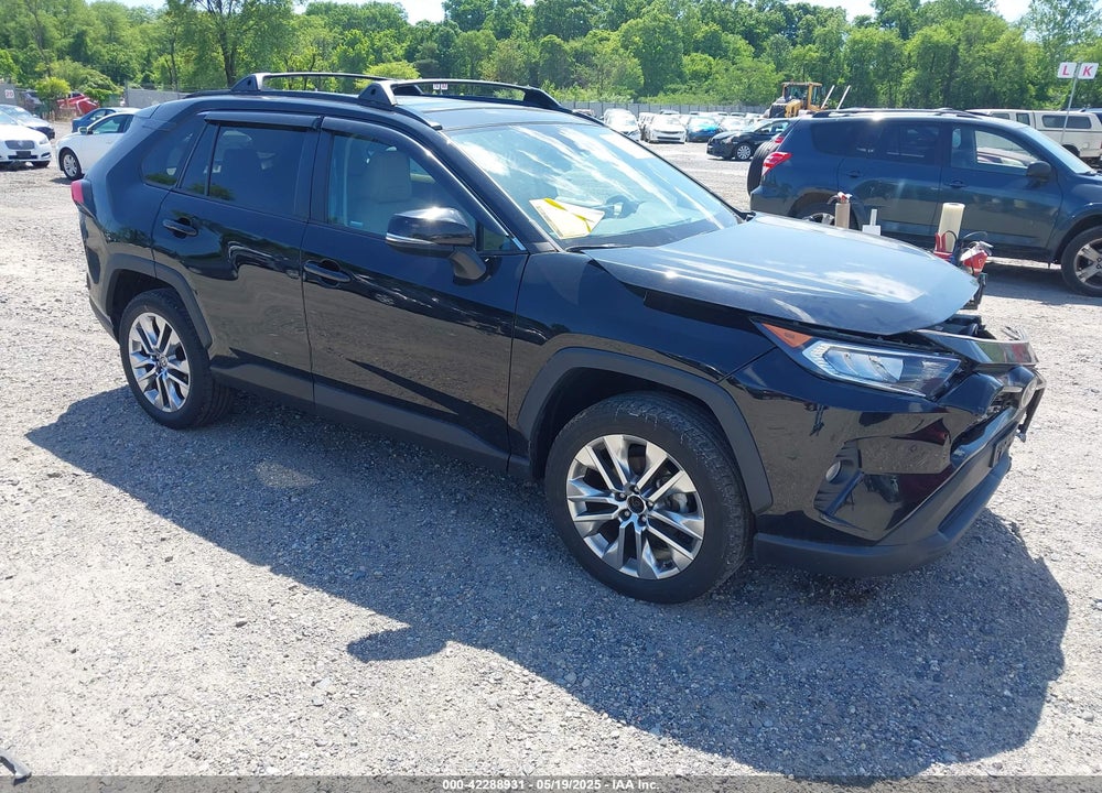 2021 TOYOTA RAV4 XLE PREMIUM VIN: 2T3A1RFV1MC247524