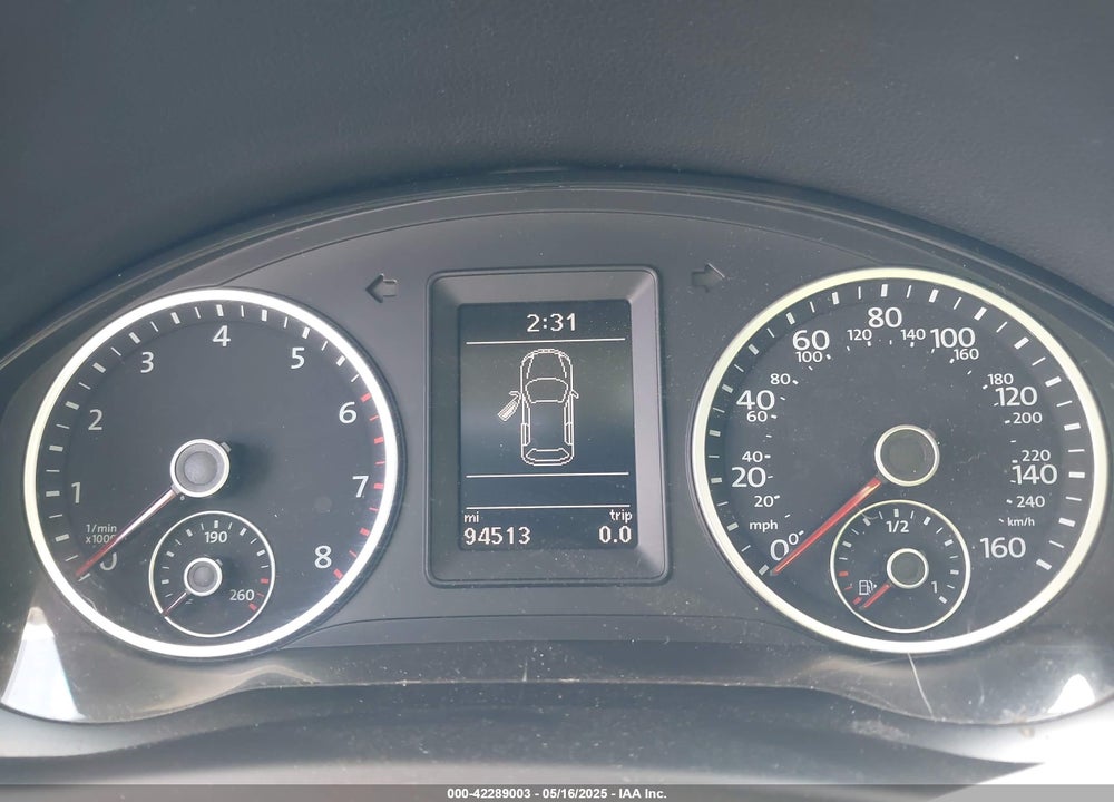 2014 VOLKSWAGEN TIGUAN S VIN: WVGAV3AX0EW524669