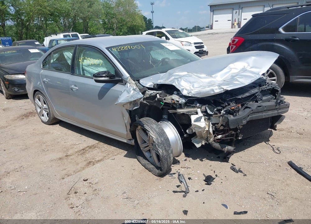 2014 VOLKSWAGEN JETTA 1.8T SE VIN: 3VWD17AJ8EM313717
