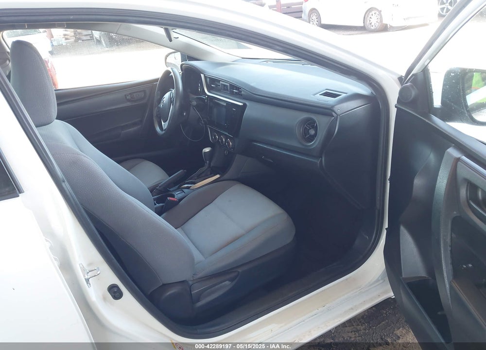 2017 TOYOTA COROLLA VIN: 5YFBURHE0HP650529