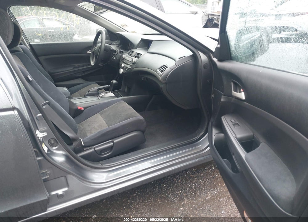2010 HONDA ACCORD VIN: 1HGCP2F36AA083338