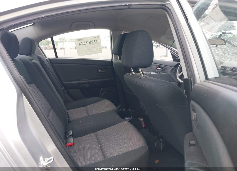 2007 MAZDA 3 VIN: JM1BK12F571734406