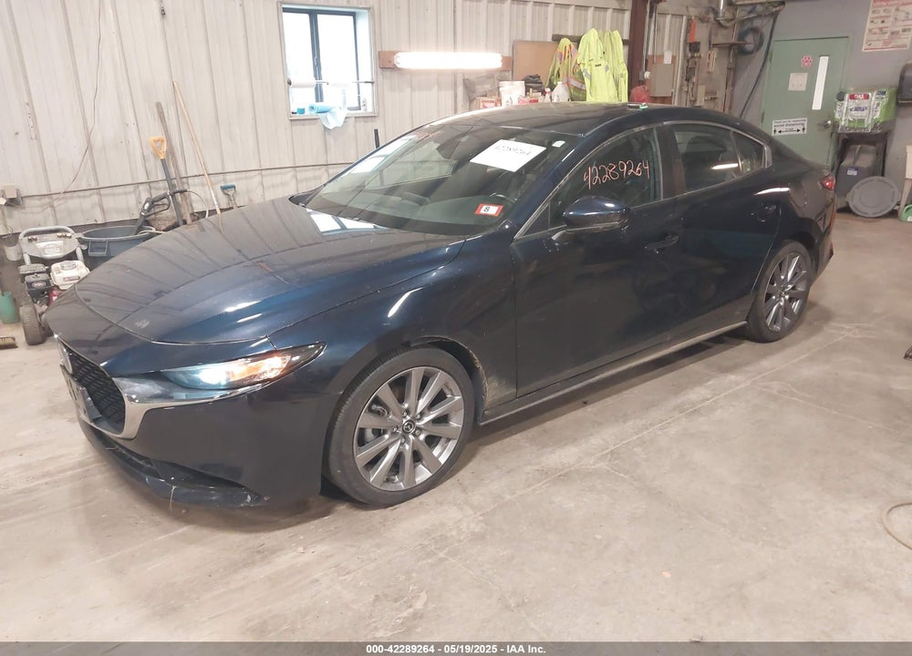 2021 MAZDA 3 PREFERRED VIN: 3MZBPBCLXMM251212