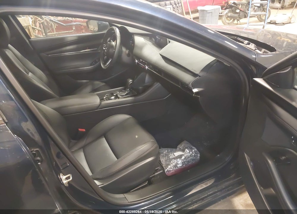 2021 MAZDA 3 PREFERRED VIN: 3MZBPBCLXMM251212