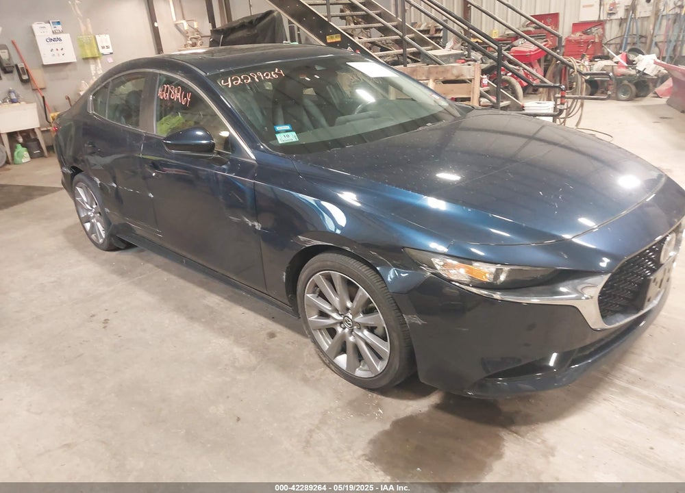 2021 MAZDA 3 PREFERRED VIN: 3MZBPBCLXMM251212
