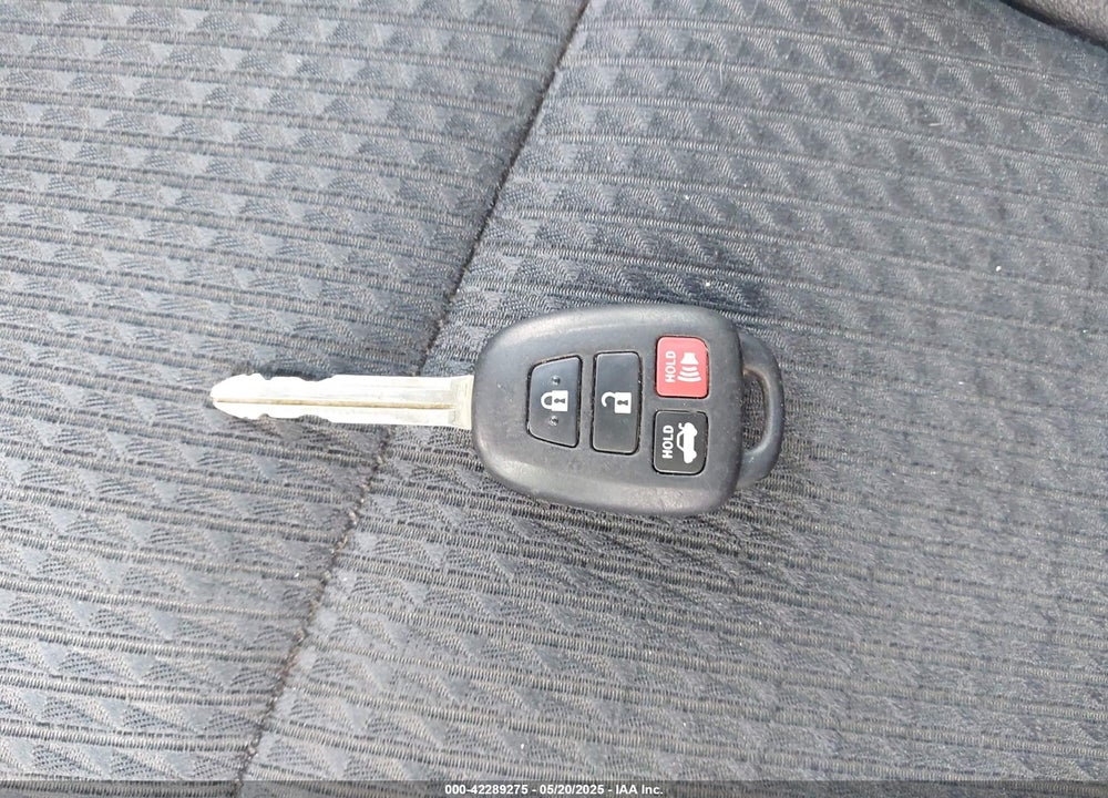 2015 TOYOTA CAMRY SE VIN: 4T1BF1FK3FU006572