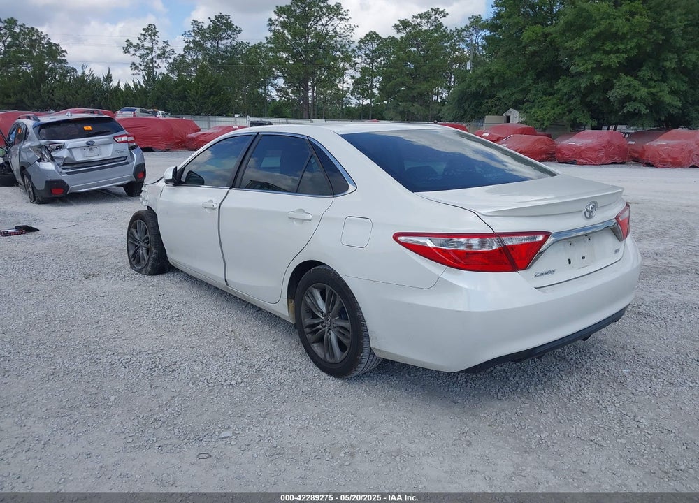 2015 TOYOTA CAMRY SE VIN: 4T1BF1FK3FU006572