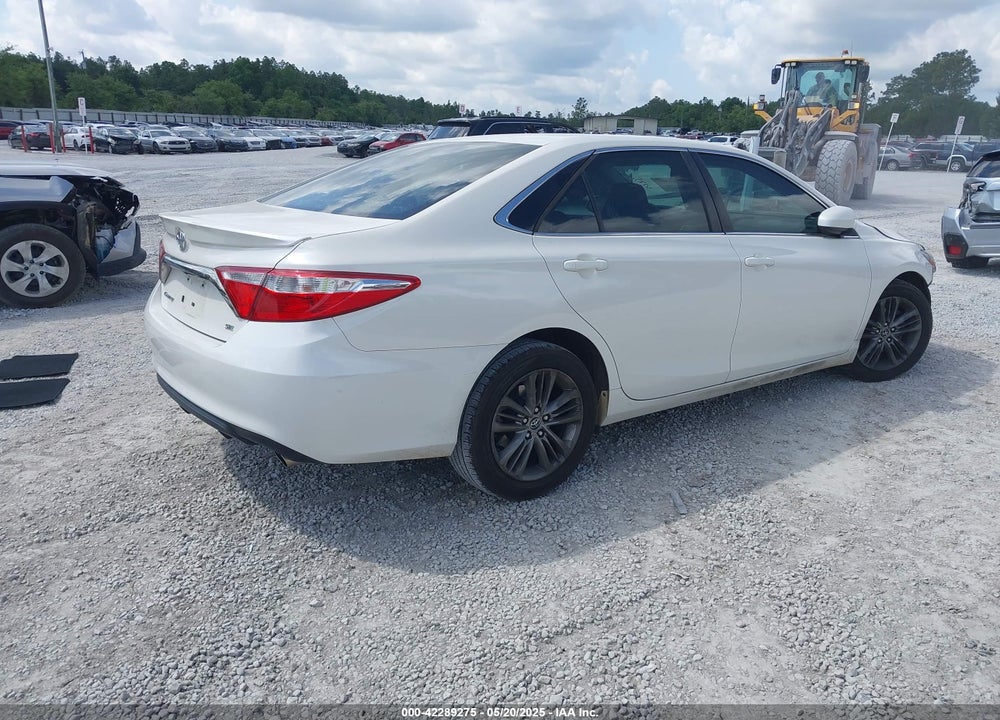 2015 TOYOTA CAMRY SE VIN: 4T1BF1FK3FU006572