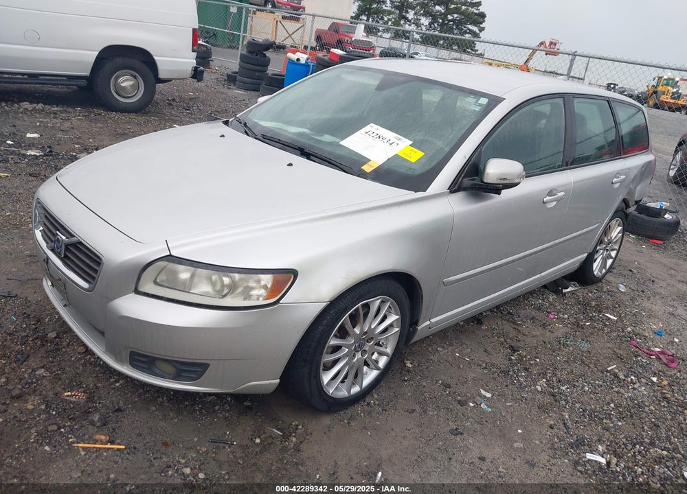 2010 VOLVO V50 VIN: YV1382MW7A2577799
