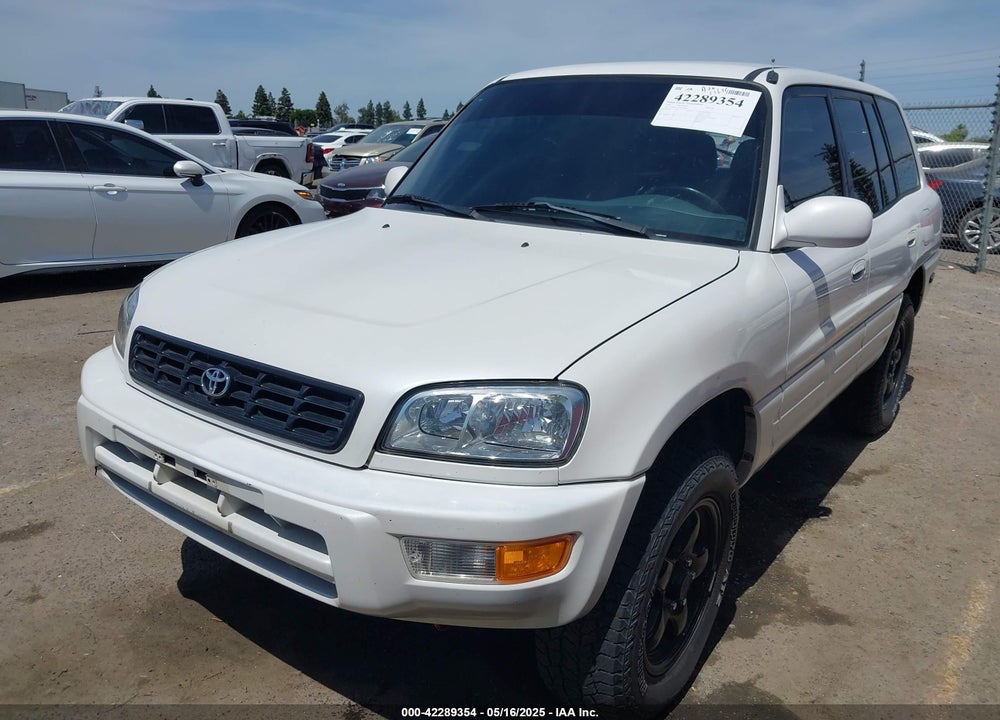 1999 TOYOTA RAV4 VIN: JT3HP10V5X7133066