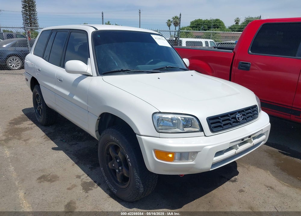 1999 TOYOTA RAV4 VIN: JT3HP10V5X7133066