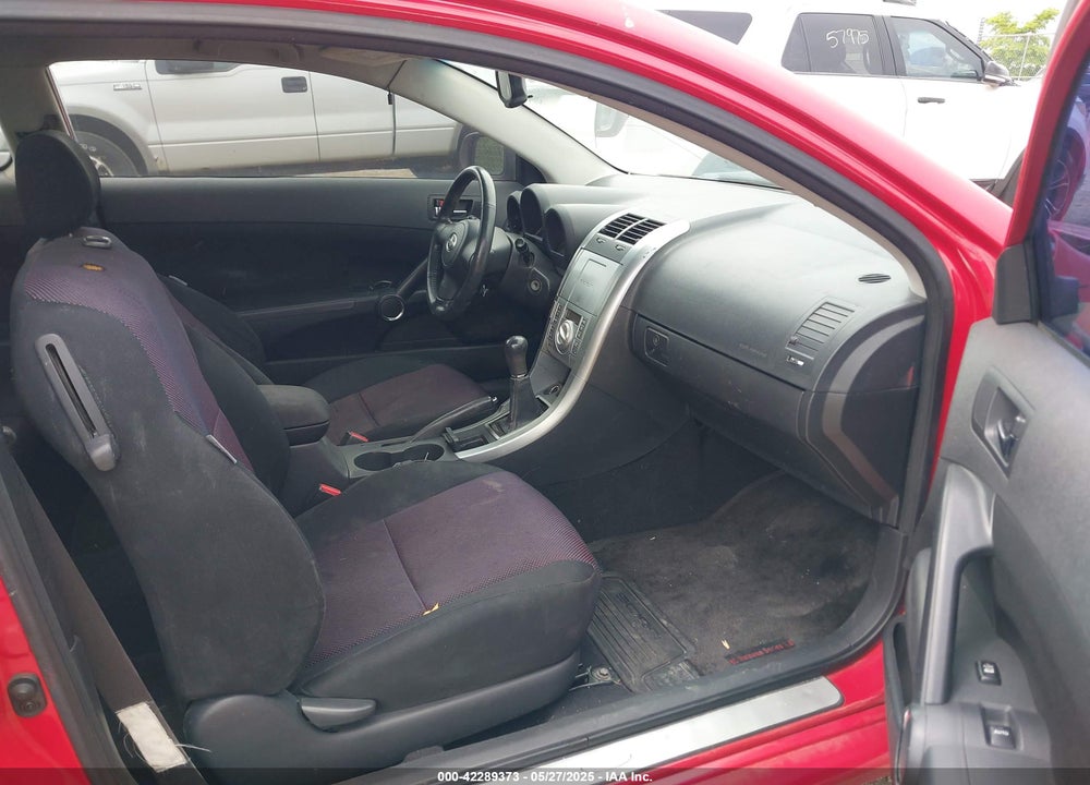 2005 SCION TC VIN: JTKDE167950048710