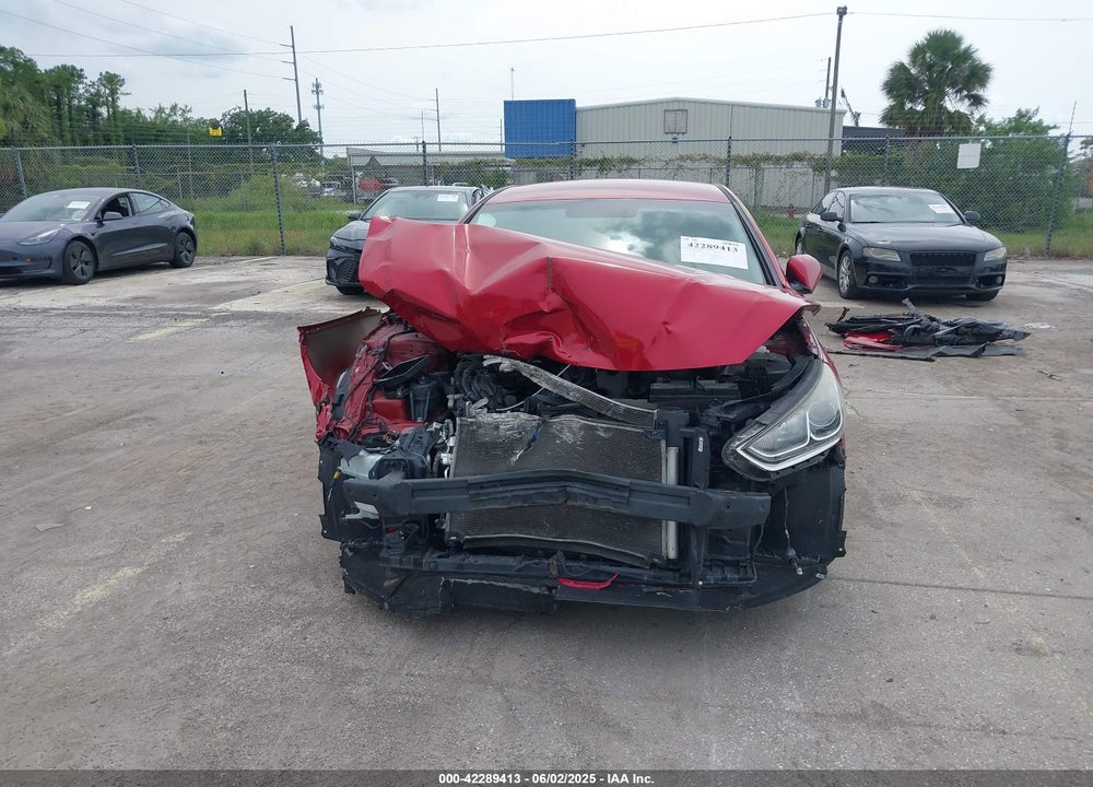 2019 HYUNDAI SONATA VIN: 5NPE24AF3KH791575